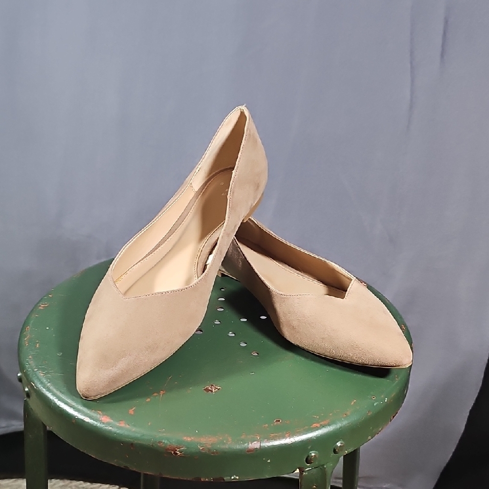 Tan Flats with Pointed Toe and Slip-On Design